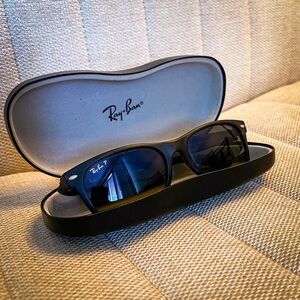 GENTLY USED Ray-ban New Wayfarer Classic Sunglasses